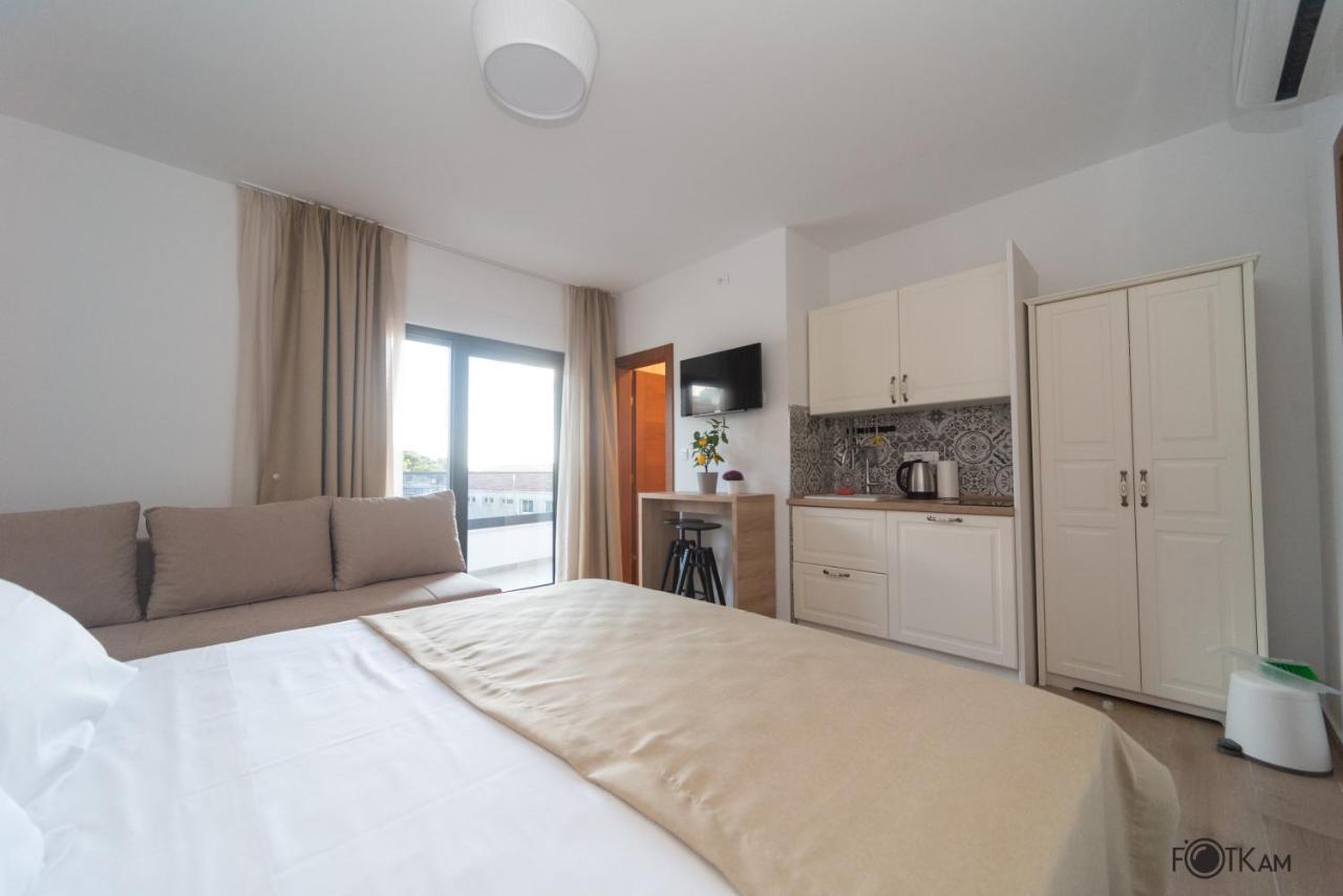 Libar Studio Apartments Baška Voda Exterior foto